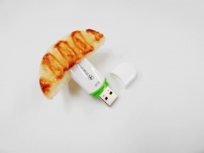 餃子 USBメモリ