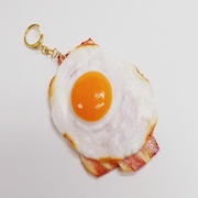 Bacon & Egg (large) Keychain - Fake Food Japan