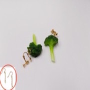Broccoli (small) Pierced Earrings - Fake Food Japan