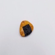Senbei (Japanese Cracker) with Seaweed (small) Magnet - Fake Food Japan