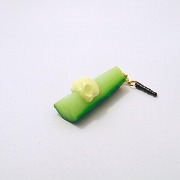 cucumber_headphone_jack_plug