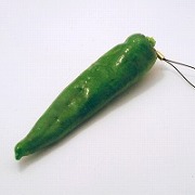 green_chili_pepper_cell_phone_charm_zipper_pull