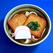 kitsune_udon_udon_noodles_with_deep_fried_tofu