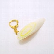 sliced_white_spring_onion_keychain