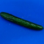 whole_cucumber_small_magnet