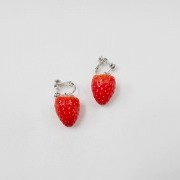 strawberry_earrings