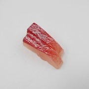 2 Cuts of Yellowtail Sashimi Magnet - Fake Food Japan