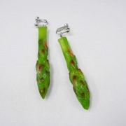 Asparagus Clip-On Earrings - Fake Food Japan
