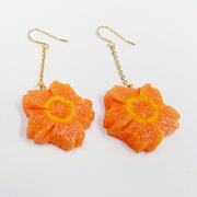 Flower-Shaped Carrot Ver. 2 Pierced Earrings - Fake Food Japan