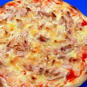Tuna & Mayonnaise Pizza Replica - Fake Food Japan